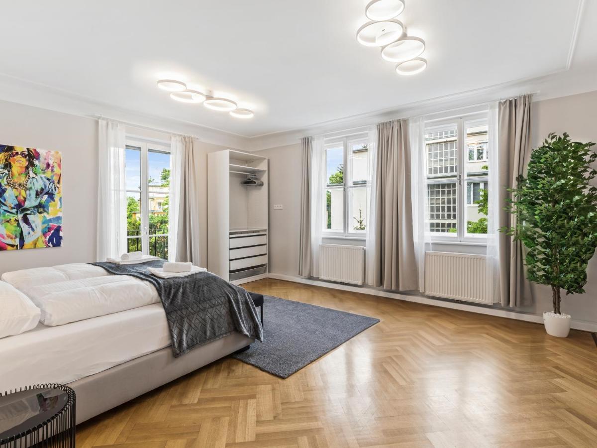 Sky9 Apartments Schoenbrunn Palace Vienna Exterior photo